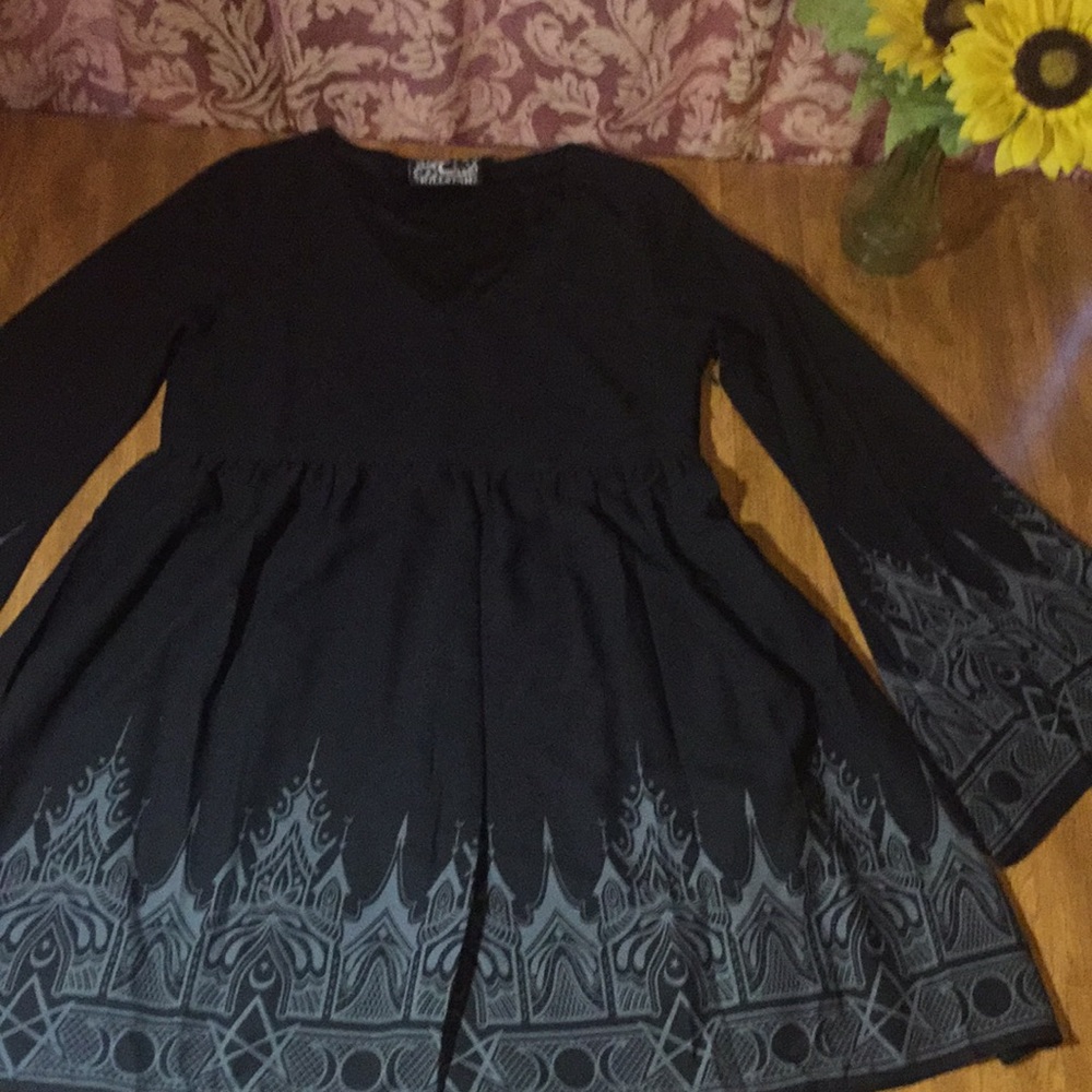 Bell Sleeved Dress - Killstar